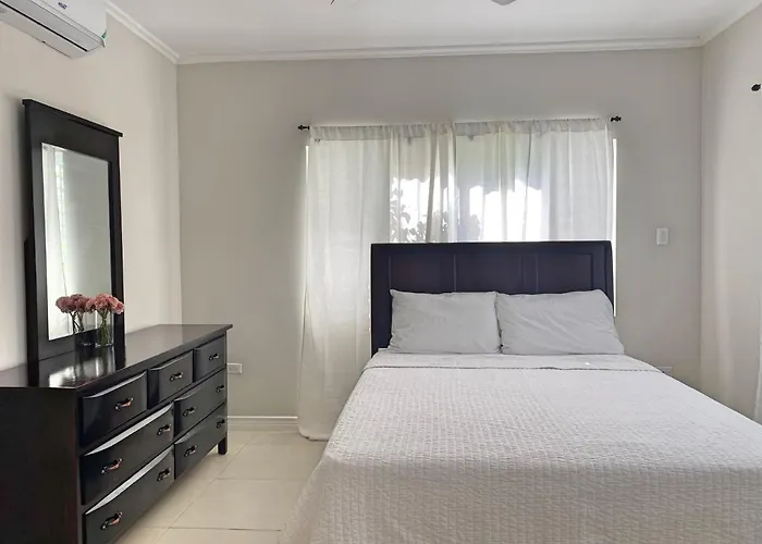 Jamnick Vacation Rentals - Fern Court, Richmond Estate, St Ann, Jamaica