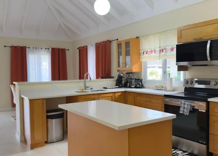 Jamnick Vacation Rentals - Fern Court, Richmond Estate, St Ann, Jamaica