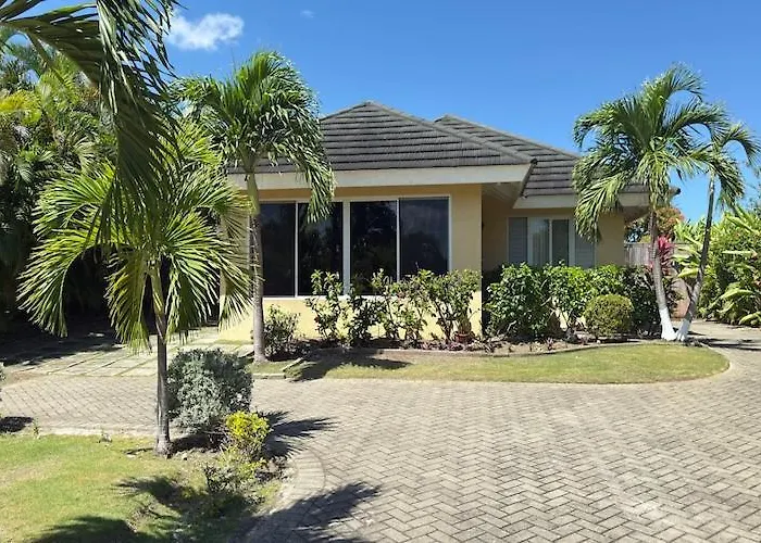 Aparthotel Jamnick Vacation Rentals - Fern Court, Richmond Estate, St Ann, Jamaica *